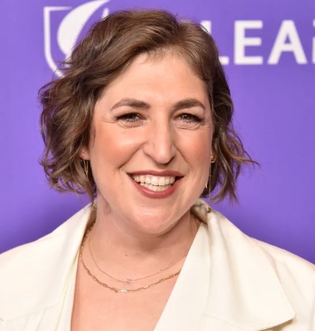 Mayim Bialik Was Mocked For Her Big Nose And Pointy Chin: Her Partner Finds Her Beautiful And Makes Her Happy!