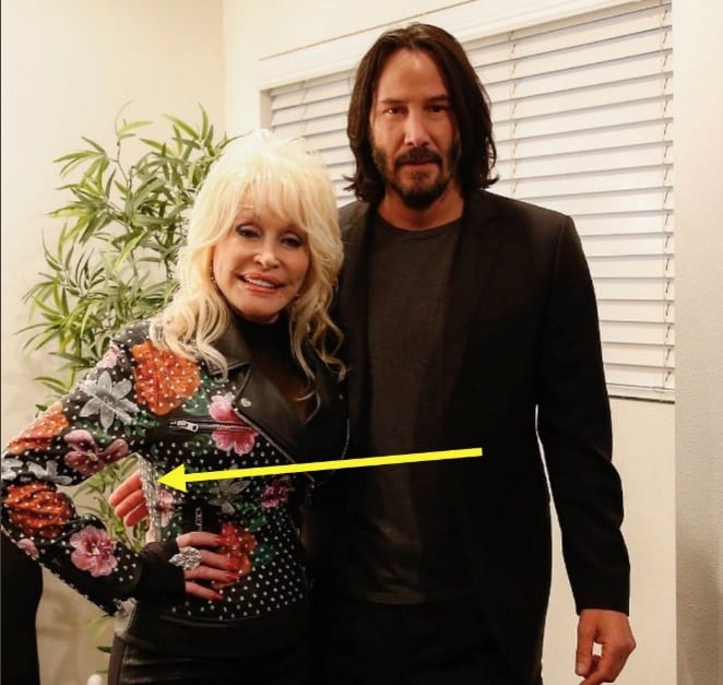 The Internet Just Noticed Keanu Reeves Is Refusing to Touch Women, Twitter Explodes With Applause