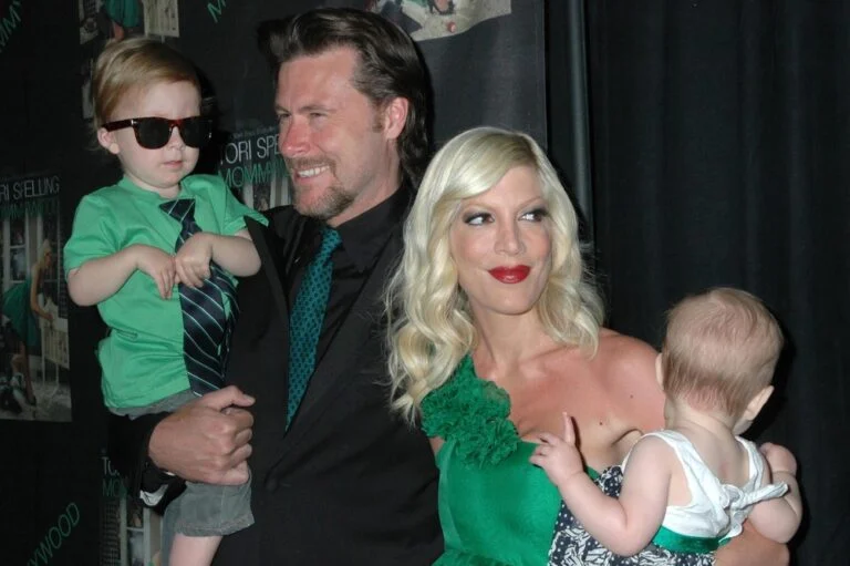 Tori Spelling finally reveals truth about being ‘homeless’ – ‘scary for her and her children’