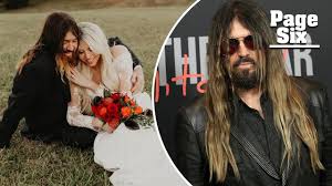 Billy Ray Cyrus finalizes nasty divorce from ex-wife Firerose — and she gets $0