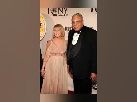 James Earl Jones Overcame Racist Upbringing to Find Love with White Woman — The Full Story