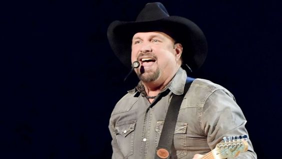 Garth Brooks’ Accuser Calls Him a ‘Bully’ in Letter to Judge After Singer Reveals Her Identity