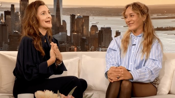 Drew Barrymore reveals she shared ‘the sexiest kiss’ with Chloë Sevigny in the ’90s