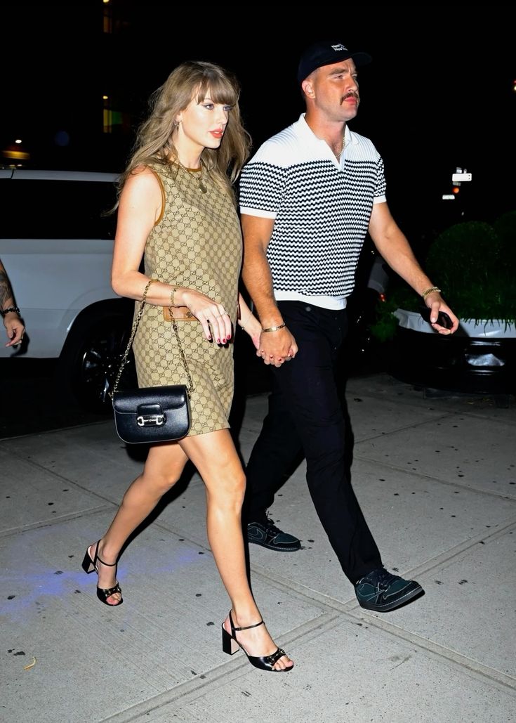 Taylor Swift’s NYC Date Night with Travis Kelce: Fans Outraged Over Shocking Outfit!