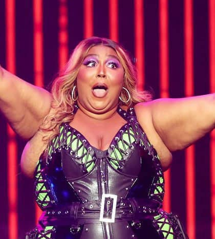 ‘Wow!’: Lizzo, 36, Flaunts Her Body in Photos After Achieving Her ‘Weight Release Goal’